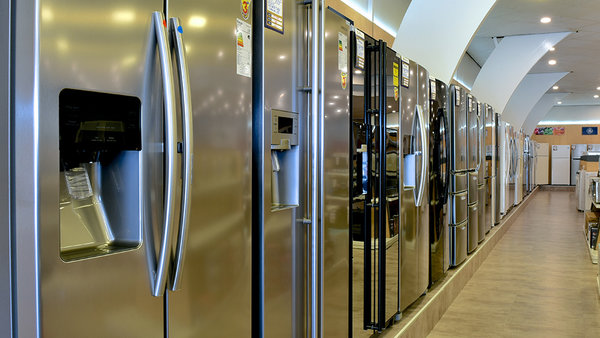 rsz_metallic-fridge-two-doors-aruba-samsung-ge-new-showroom.jpg