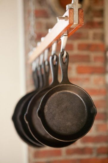 c0291e20ae276fbefc2929268a5e1851--cast-iron-pot-how-to-clean-cast-iron-skillet.jpg