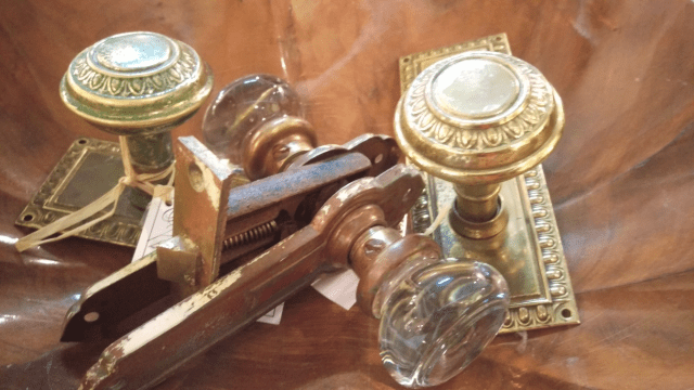 doorknobs - vintage
